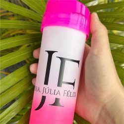 Copo acrílico branco e rosa